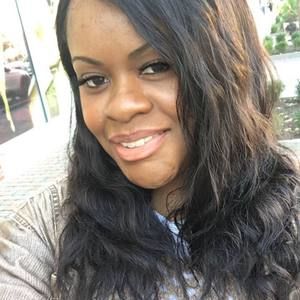 Meet your Posher, Sharon